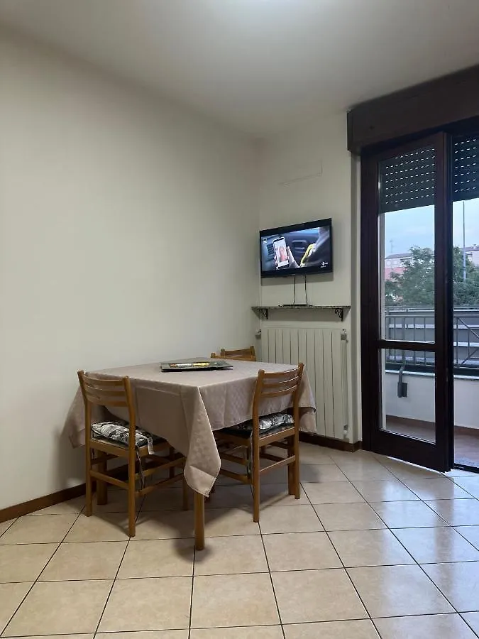 Appartamento Bilocale Condominio Trifoglio Gallarate Italia
